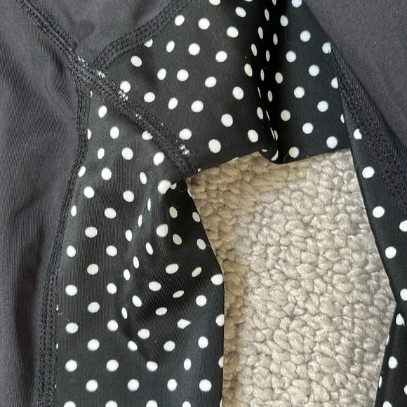 Volcom Rashguard - Picture 4 of 7